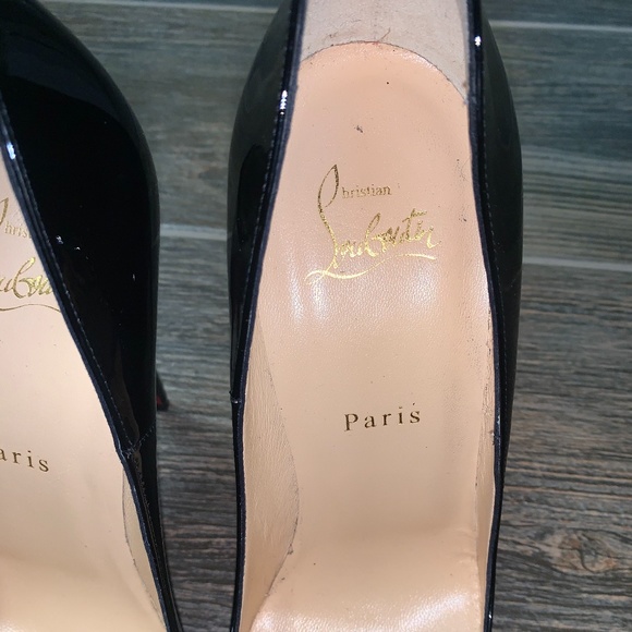 100% AUTHENTIC Christian Louboutin - Picture 4 of 15